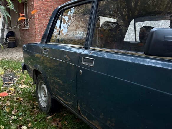 1999 Lada (ВАЗ) 2105, синий, 100000 рублей - вид 6