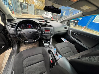 2016 Kia Ceed II Рестайлинг, чёрный, 920000 рублей, вид 5