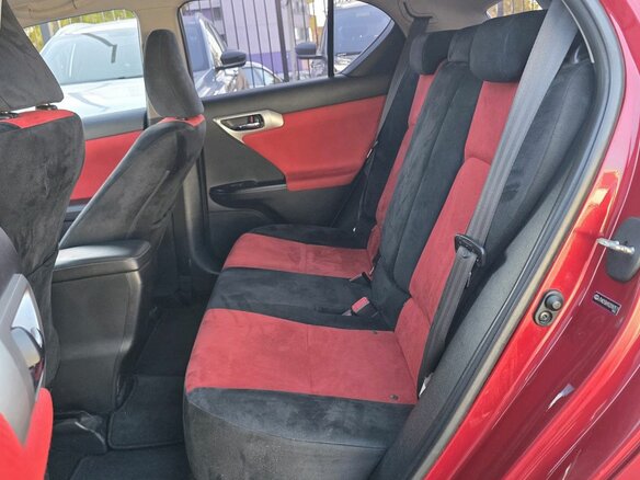 2012 Lexus CT 200h I, красный, 1570000 рублей - вид 13