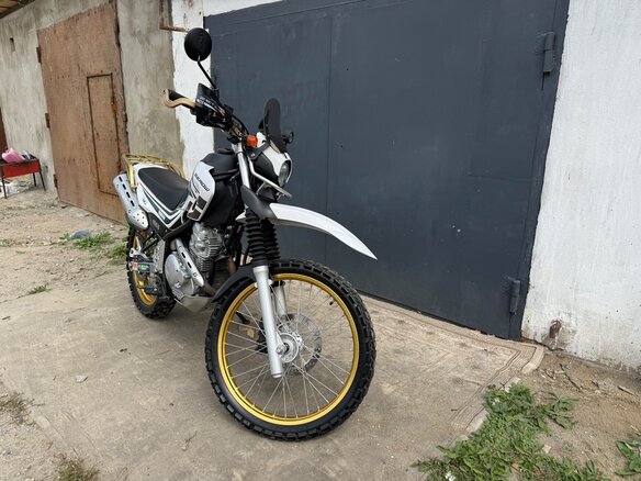 2012 Yamaha XT250 Serow, белый, 440000 рублей - вид 4