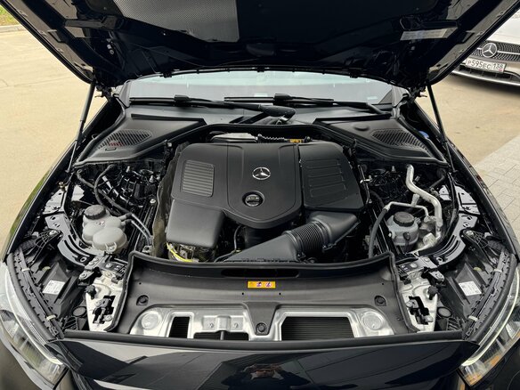 2025 Mercedes-Benz E-Класс 300 VI (W214, S214), чёрный, 8990000 рублей - вид 3