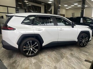 2026 Toyota Wildlander II, белый, 4900000 рублей, вид 3