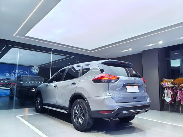 2025 Nissan X-Trail III Рестайлинг 2, голубой, 2000000 рублей - вид 5