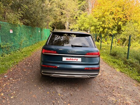 2021 Audi Q7 45 TDI II (4M) Рестайлинг, синий, 8000000 рублей, вид 5