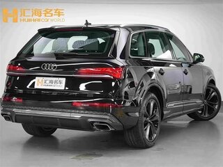 2026 Audi Q7 55 TFSI II (4M) Рестайлинг 2, чёрный, 12000000 рублей, вид 3