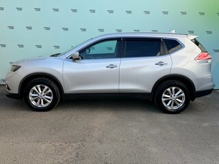 2017 Nissan X-Trail III, серебристый, 1645000 рублей, вид 4