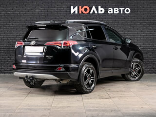 2018 Toyota RAV4 IV (XA40) Рестайлинг, чёрный, 2110000 рублей, вид 4