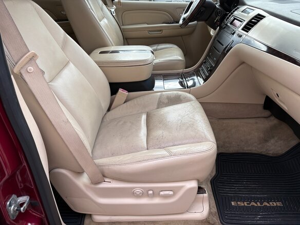 2006 Cadillac Escalade III, красный, 1399000 рублей - вид 8