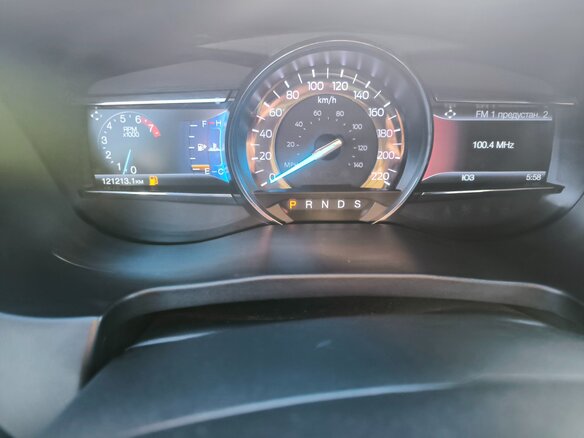 2018 Ford Explorer V Рестайлинг 2, белый, 2900000 рублей - вид 5