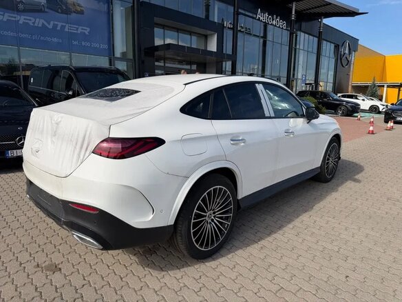 2025 Mercedes-Benz GLC Coupe 220 d II (C254), белый, 11350000 рублей - вид 2