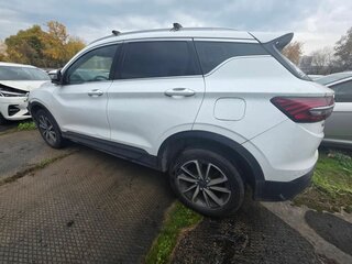 2023 Geely Coolray I, белый, 1120000 рублей, вид 3