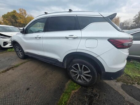 2023 Geely Coolray I, белый, 1120000 рублей, вид 3