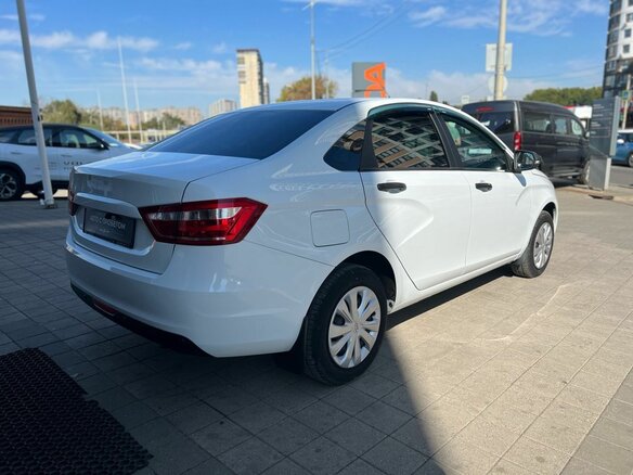 2020 Lada (ВАЗ) Vesta I, белый, 1035000 рублей - вид 4