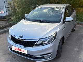 2015 Kia Rio III, серебристый, 590000 рублей, вид 4