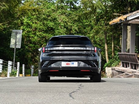 2026 Zeekr 001 103 kWh I Рестайлинг 2, чёрный, 9200000 рублей, вид 4