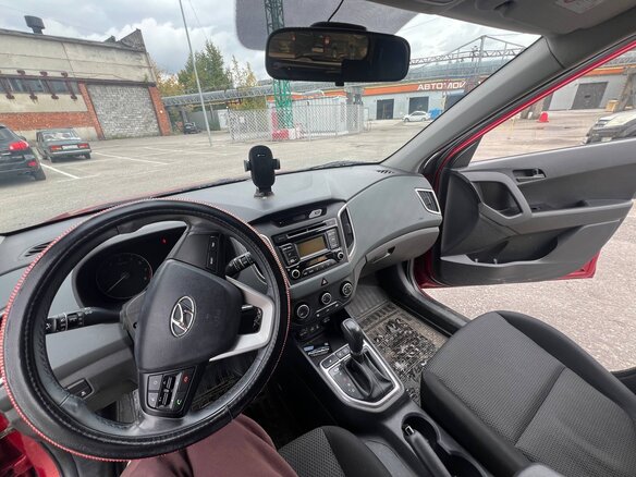 2018 Hyundai Creta I, красный, 1500000 рублей - вид 3