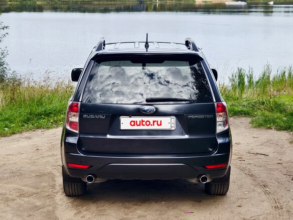 2008 Subaru Forester III, серый, 1350000 рублей - вид 3