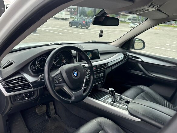 2014 BMW X5 25d III (F15), белый, 2950000 рублей - вид 6