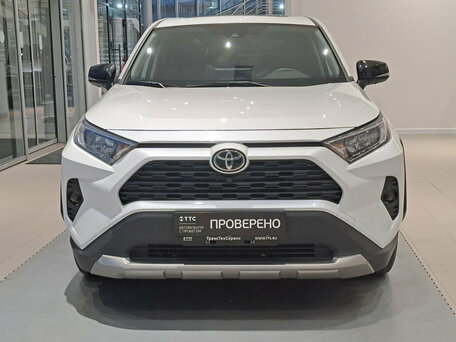 2022 Toyota RAV4 V (XA50), белый, 3473000 рублей, вид 2