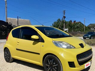 2010 Peugeot 107 I Рестайлинг, жёлтый, 501000 рублей, вид 3