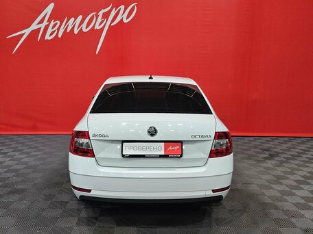2019 Skoda Octavia III (A7) Рестайлинг, белый, 1469000 рублей, вид 4