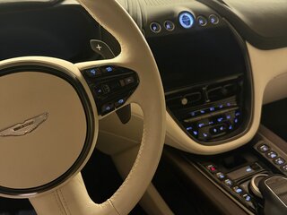 2021 Aston Martin DBX I, синий, 18000000 рублей, вид 5