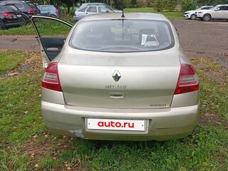 2006 Renault Megane II Рестайлинг, бежевый, 295000 рублей, вид 4