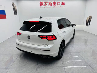 2022 Volkswagen Golf VIII, белый, 1840500 рублей, вид 4