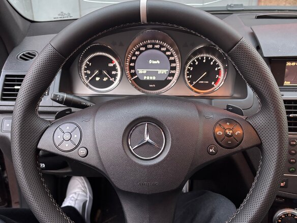 2011 Mercedes-Benz C-Класс 180 BlueEFFICIENCY III (W204), коричневый, 1280000 рублей - вид 16