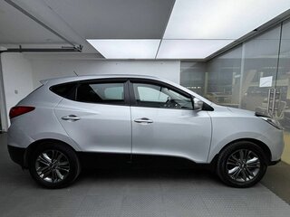 2014 Hyundai ix35 I Рестайлинг, серебристый, 1199000 рублей, вид 4