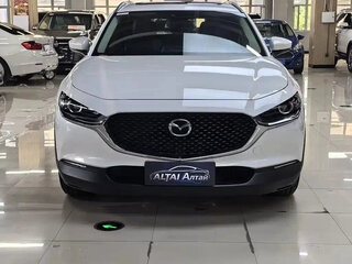 2023 Mazda CX-30 I, белый, 1670000 рублей, вид 2