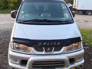 2005 Mitsubishi Delica IV, серый, 1890000 рублей, вид 3