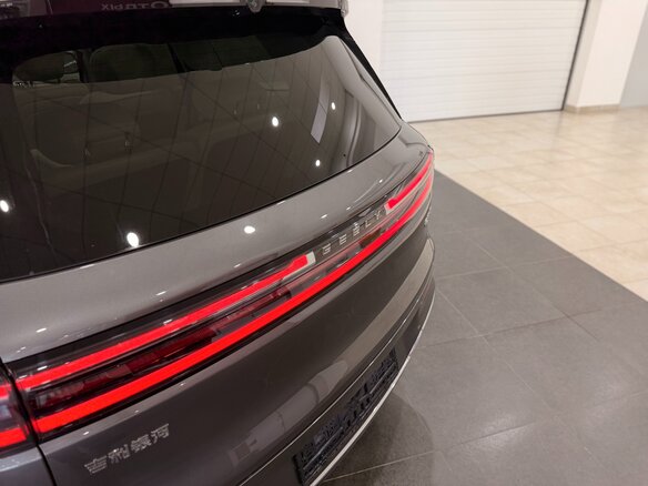 2026 Geely Galaxy M9 210, серый - вид 12