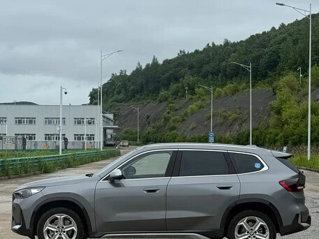 2023 BMW X1 Long 20Li sDrive III (U11/U12), серый, 2850000 рублей, вид 5