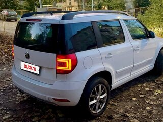 2014 Skoda Yeti I Рестайлинг, белый, 745000 рублей, вид 4