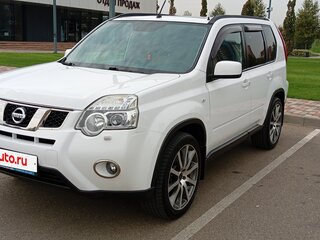 2011 Nissan X-Trail II Рестайлинг, белый, 1680000 рублей, вид 2