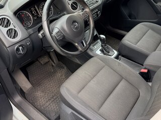 2015 Volkswagen Tiguan I Рестайлинг, белый, 1556000 рублей, вид 4