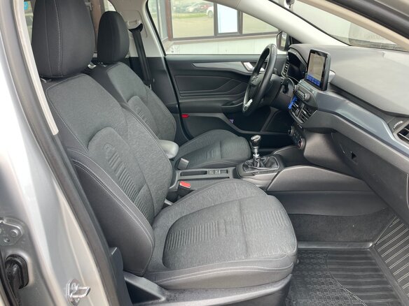 2020 Ford Focus Active IV, серебристый, 1390000 рублей - вид 17