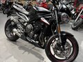 2019 Triumph Street Triple, чёрный, 755000 рублей - вид 3