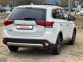 2017 Mitsubishi Outlander III Рестайлинг 2, белый, 1595000 рублей - вид 7