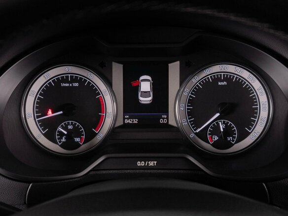 2017 Skoda Octavia III (A7) Рестайлинг, серебристый, 2099000 рублей - вид 15