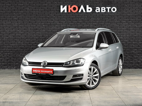 Volkswagen Golf VII
