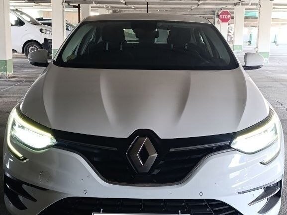 2020 Renault Megane IV Рестайлинг, белый, 1160000 рублей - вид 1