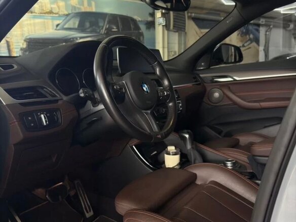 2021 BMW X2 xDrive25e I (F39), серебристый, 4100000 рублей - вид 4