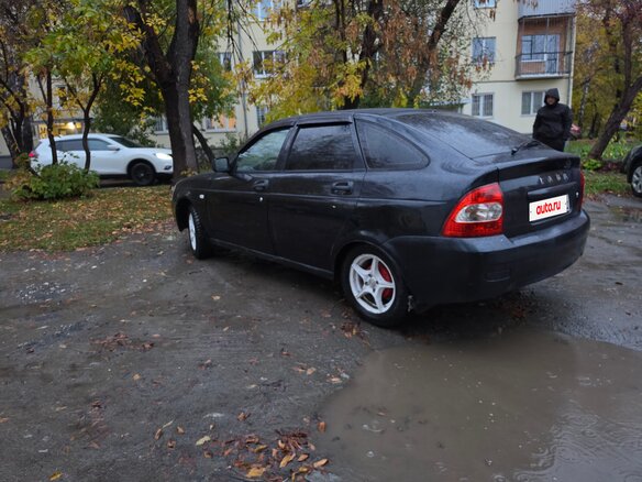 2008 Lada (ВАЗ) Priora I, чёрный, 150000 рублей - вид 5