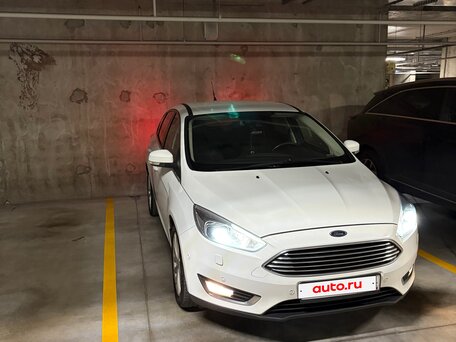 2017 Ford Focus III Рестайлинг, белый, 1290000 рублей, вид 2