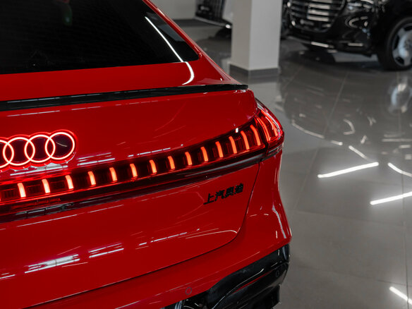 2025 Audi A5 L III (B10), красный, 6140000 рублей - вид 24