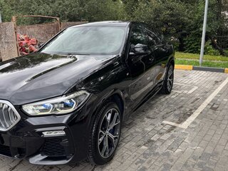 2020 BMW X6 40d III (G06), чёрный, 8450000 рублей, вид 1