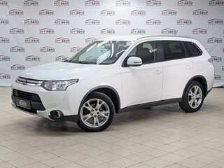 Mitsubishi Outlander III