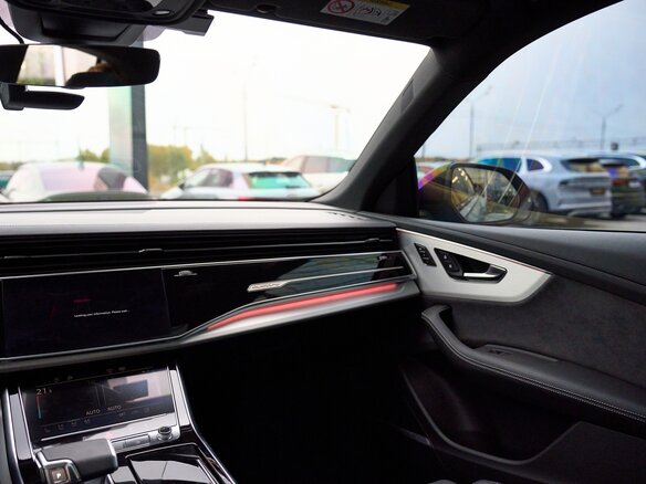 2025 Audi Q8 55 TFSI I (4M) Рестайлинг, серый, 13250000 рублей - вид 21